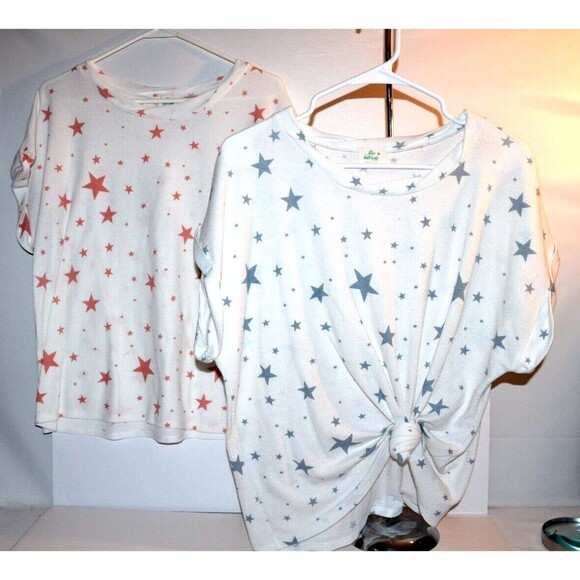 Blue Buttercup Tops - Blue Buttercup Thermal Knit Summer Top Lot of 2 L Blue & pink stars Tie shirt